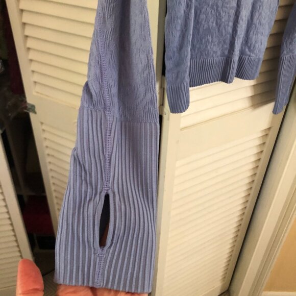 Lululemon sweatshirt - Picture 4 of 5